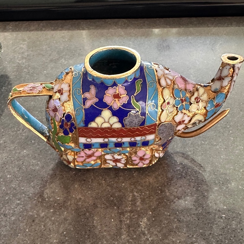 Early 20th Century Vintage Japanese Satsuma Lucky Elephant Teapot